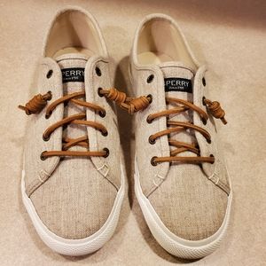 Slip on Sperry womens